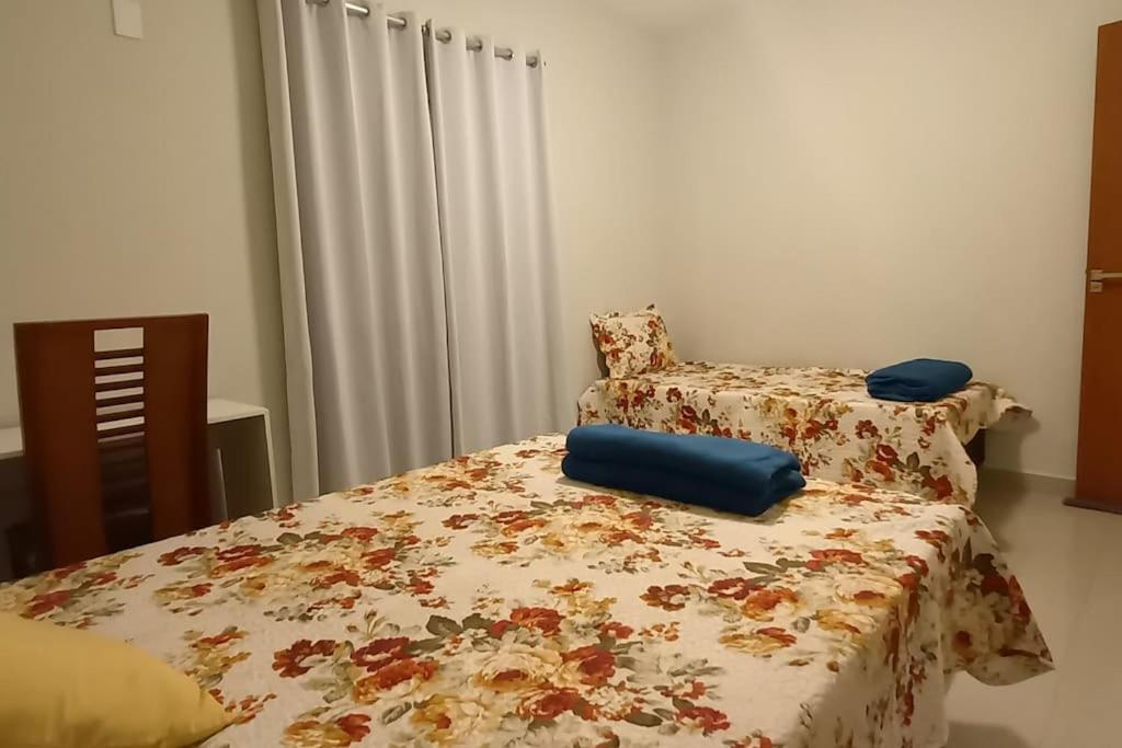 Casa Completa-espaço Pet-wifi-tv Ilimitada-03 Carros-até10 Pessoas * Cabo Frío