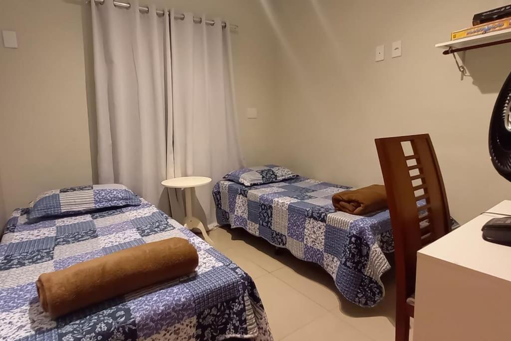 Сasa de vacaciones Casa Completa-espaço Pet-wifi-tv Ilimitada-03 Carros-até10 Pessoas *