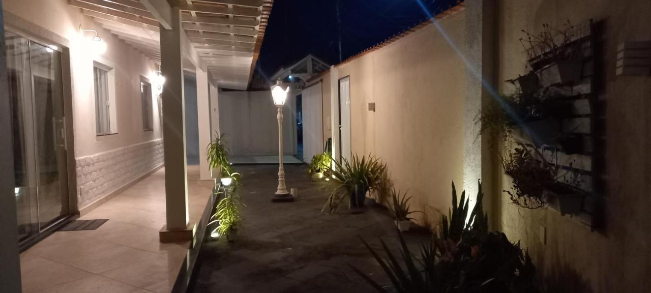 Casa Completa-espaço Pet-wifi-tv Ilimitada-03 Carros-até10 Pessoas * Cabo Frío
