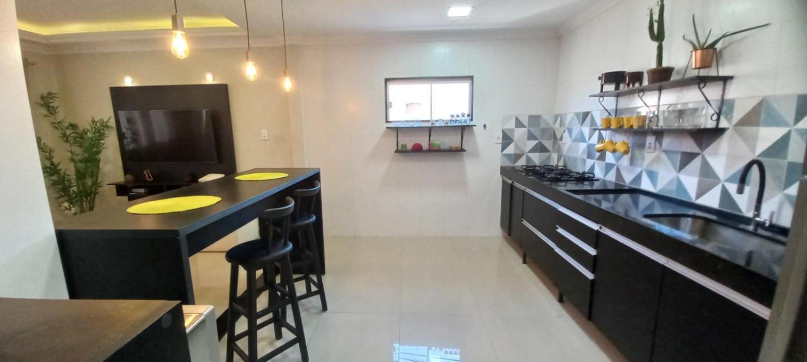 Сasa de vacaciones Casa Completa-espaço Pet-wifi-tv Ilimitada-03 Carros-até10 Pessoas